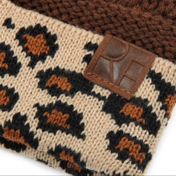 Brown Leopard Cuff Knitted Beanie NWT - Picture 2 of 4